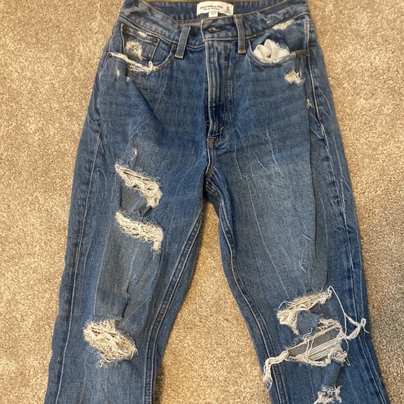 Abercrombie and fitch curve love mom jeans - Picture 2 of 6